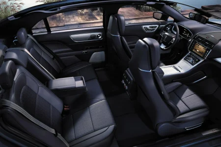 Lincoln Continental-interior